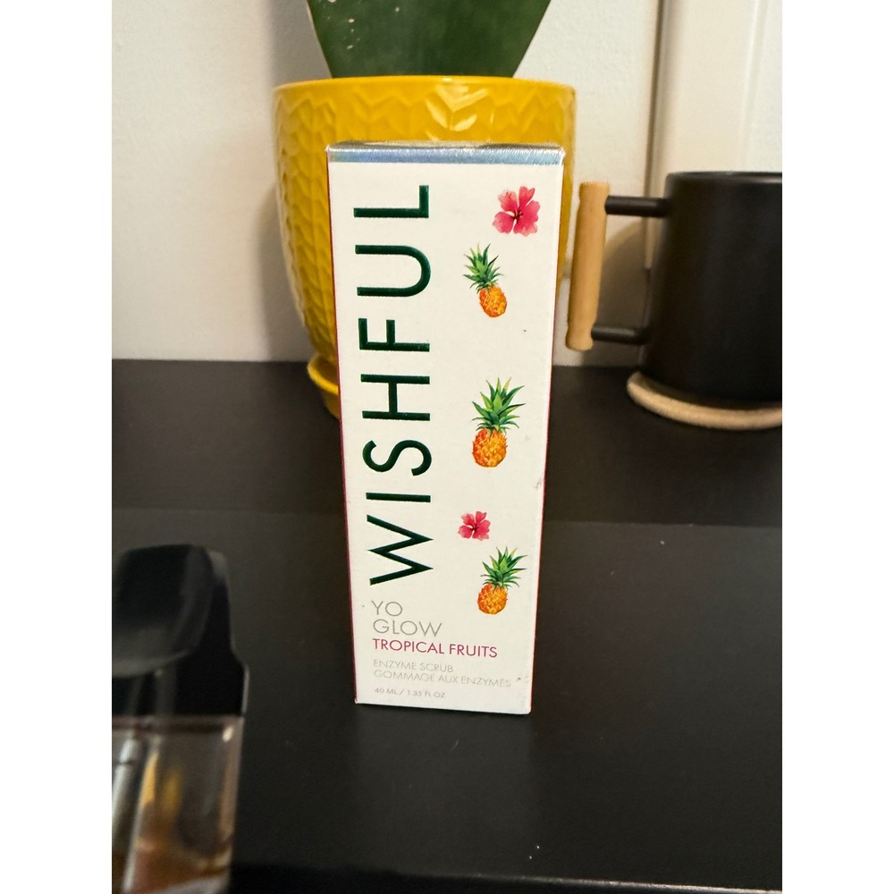 Wishful Yo Glow Tropical Fruits Enzyme Scrub 40ml New in Box
